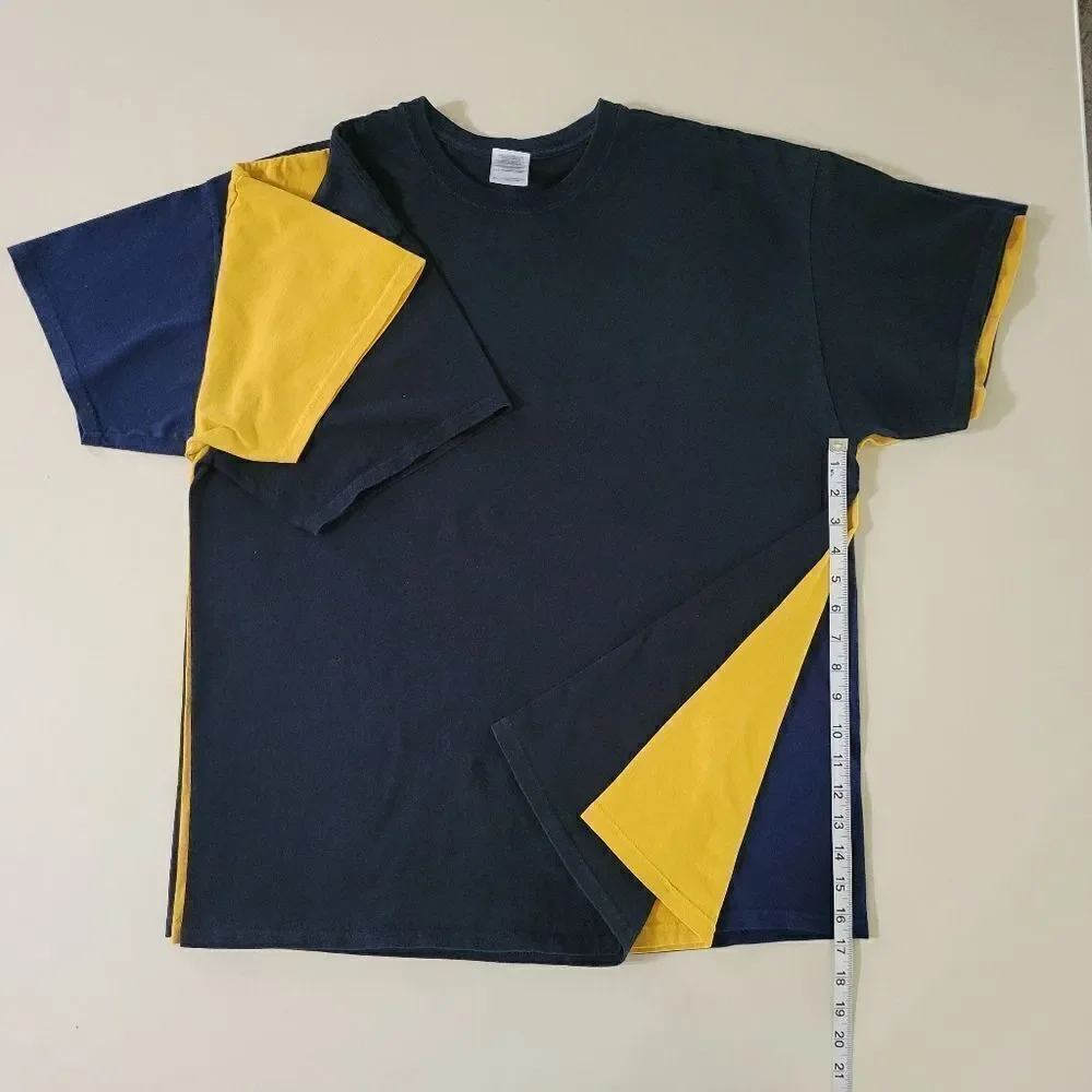 Gildan Men's Crewneck Short Sleeve T-Shirts Lot of 3